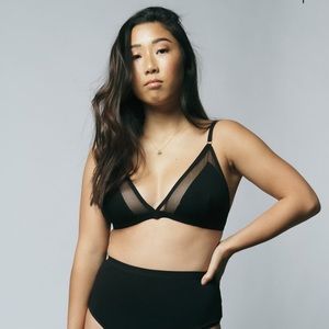 Mary Young Contrast Bra - Black, Medium